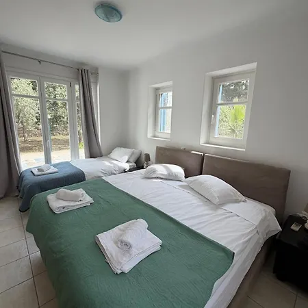 Апартаменты Kaniaris Olive Garden House *