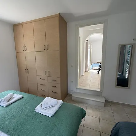Kaniaris Olive Garden House Парос