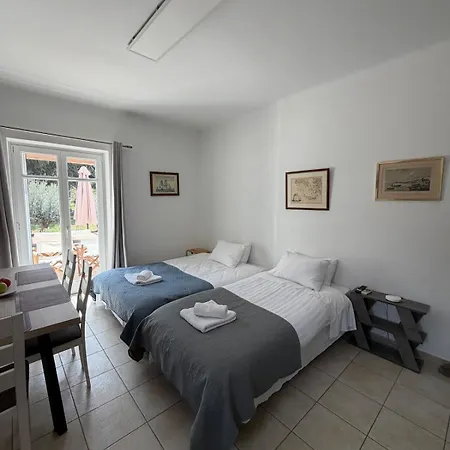 Daire Kaniaris Olive Garden House Páros