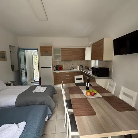 Kaniaris Olive Garden House Daire Páros